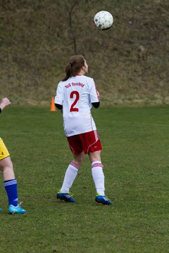 Bild 360 - B-Juniorinnen Tus Tensfeld - TSV Gnutz o.W. : Ergebnis: 1:3